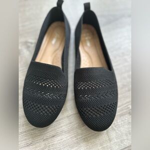 Womens Flats